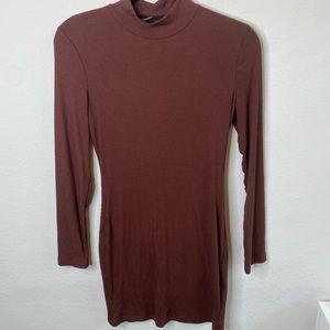 Long sleeve brown dress
